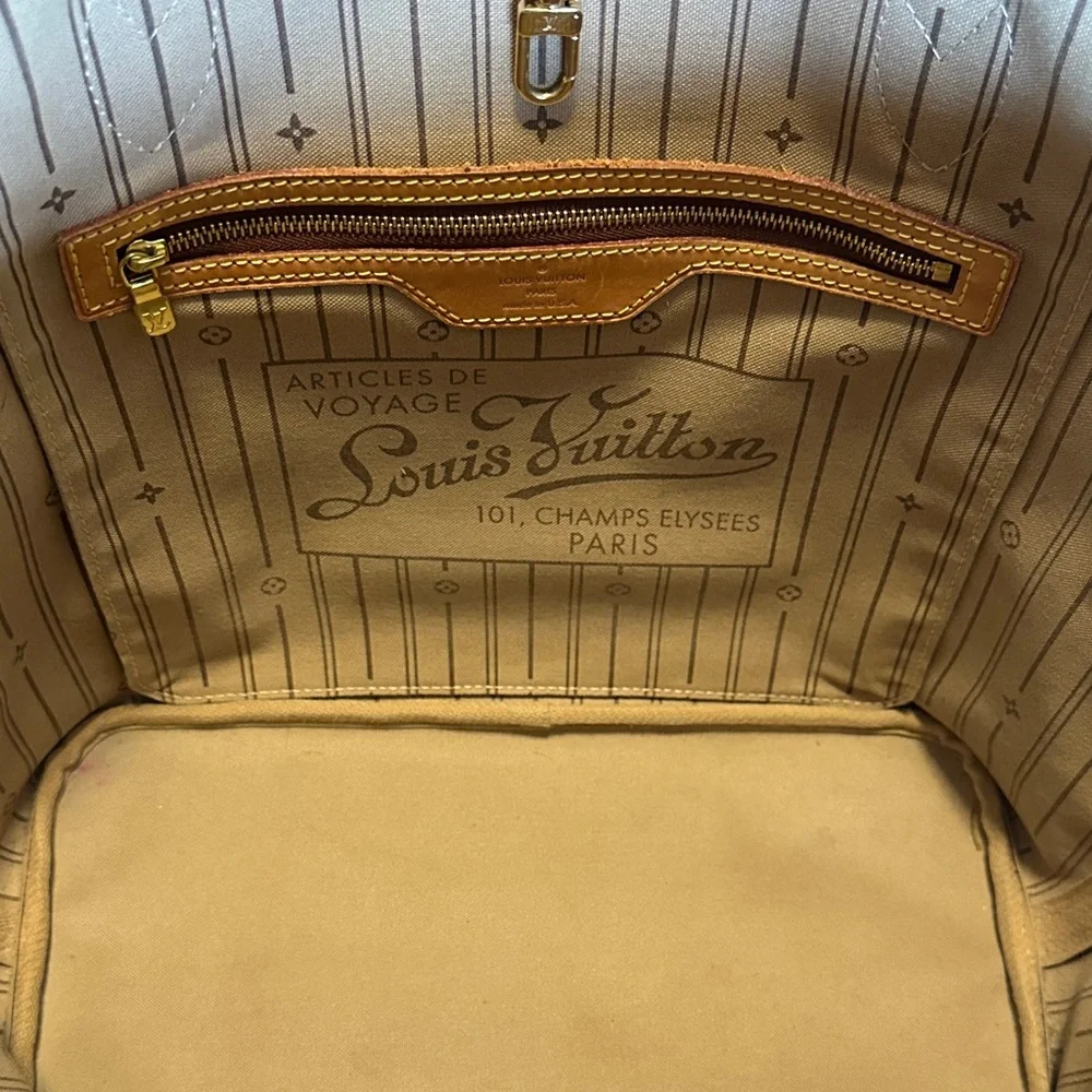 Louis Vuitton Dark Brown Monogram Tote size MM Very good condition with tags - Picture 7 of 16